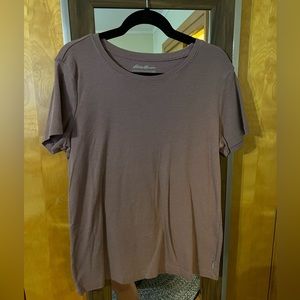 Eddie Bauer. Color pink. Size 2XL. T-shirt.